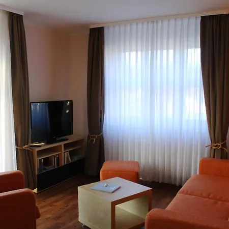 Apartment Schmidt Haus Huhnergott *